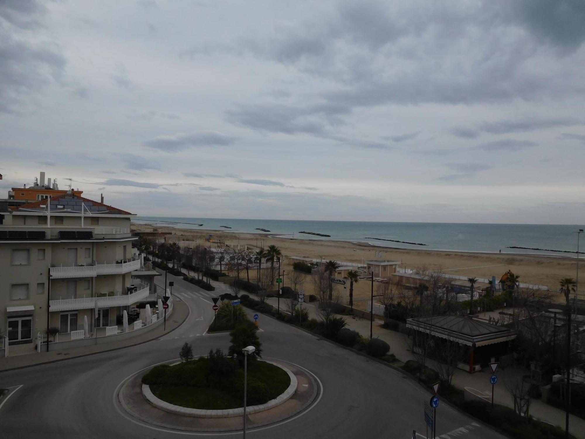 Gabbiano Apartments Rimini Exterior photo