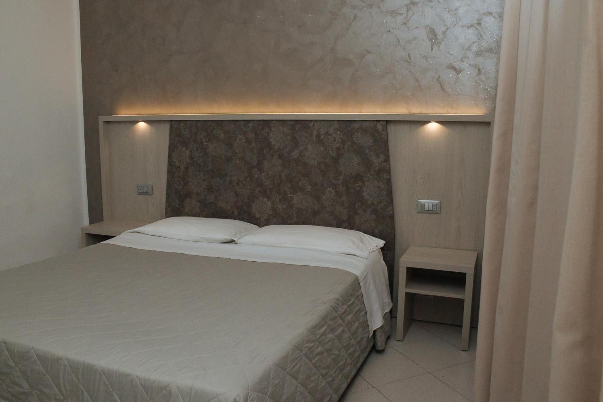Gabbiano Apartments Rimini Exterior photo