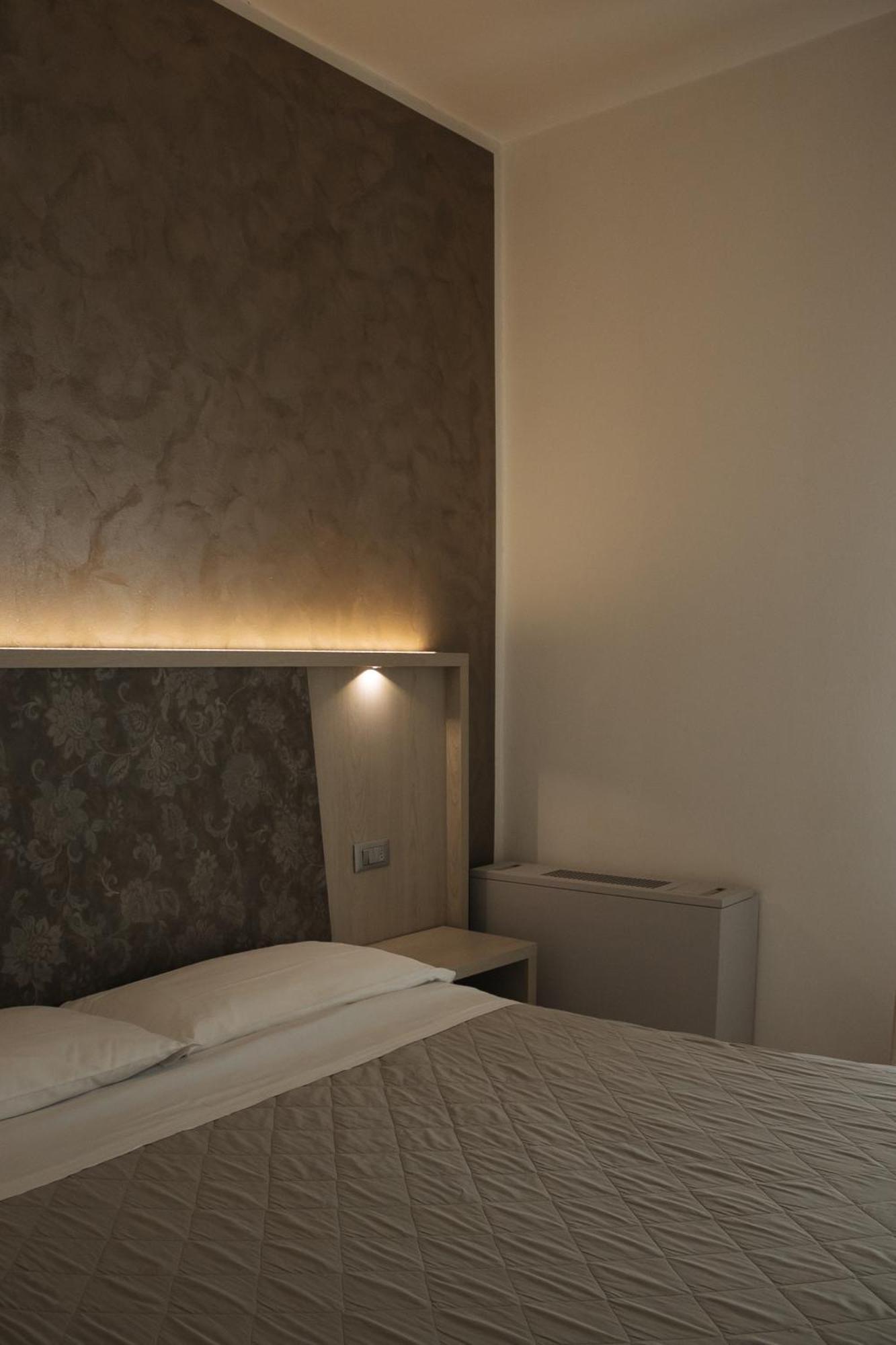 Gabbiano Apartments Rimini Exterior photo