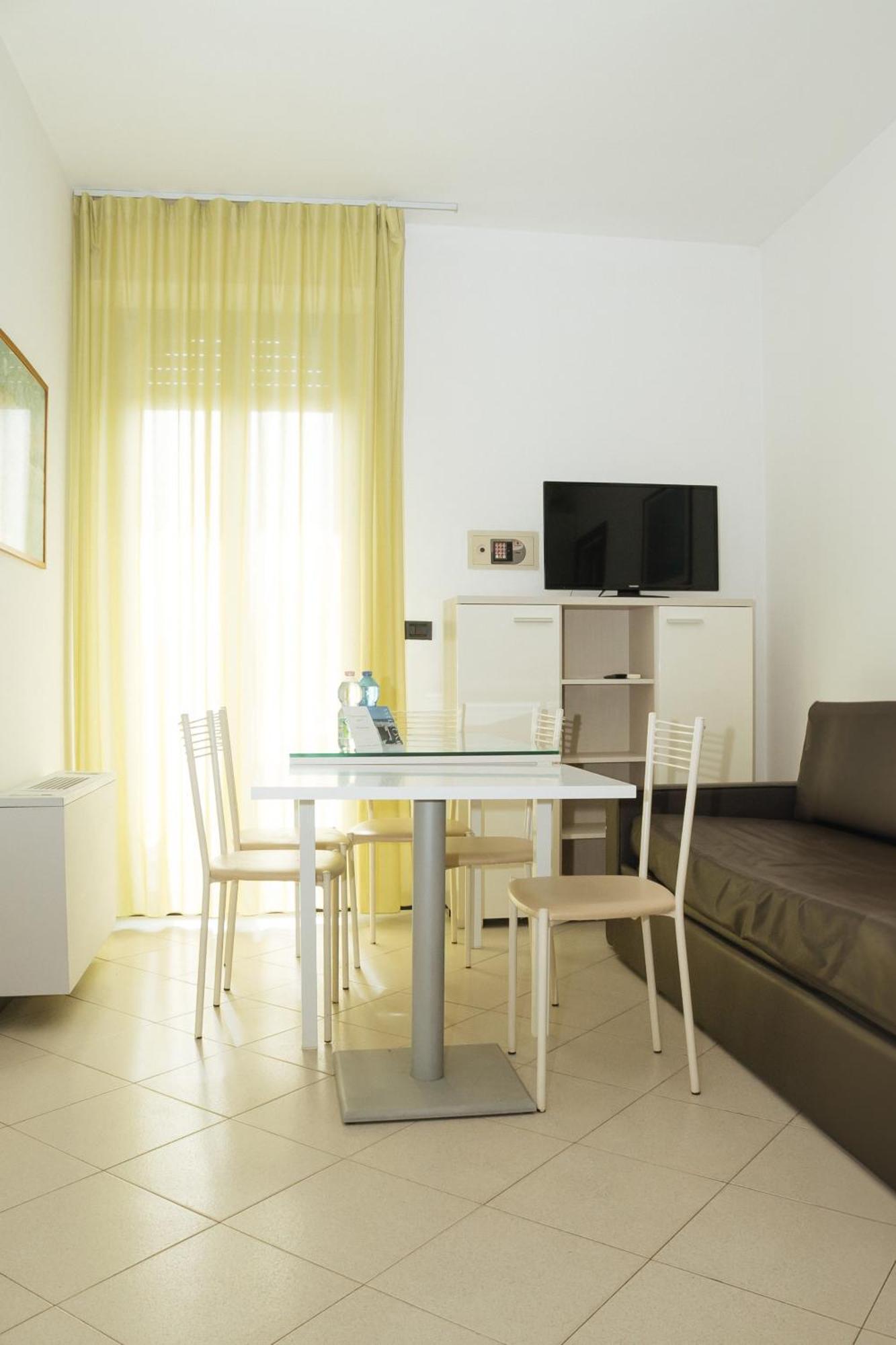 Gabbiano Apartments Rimini Exterior photo