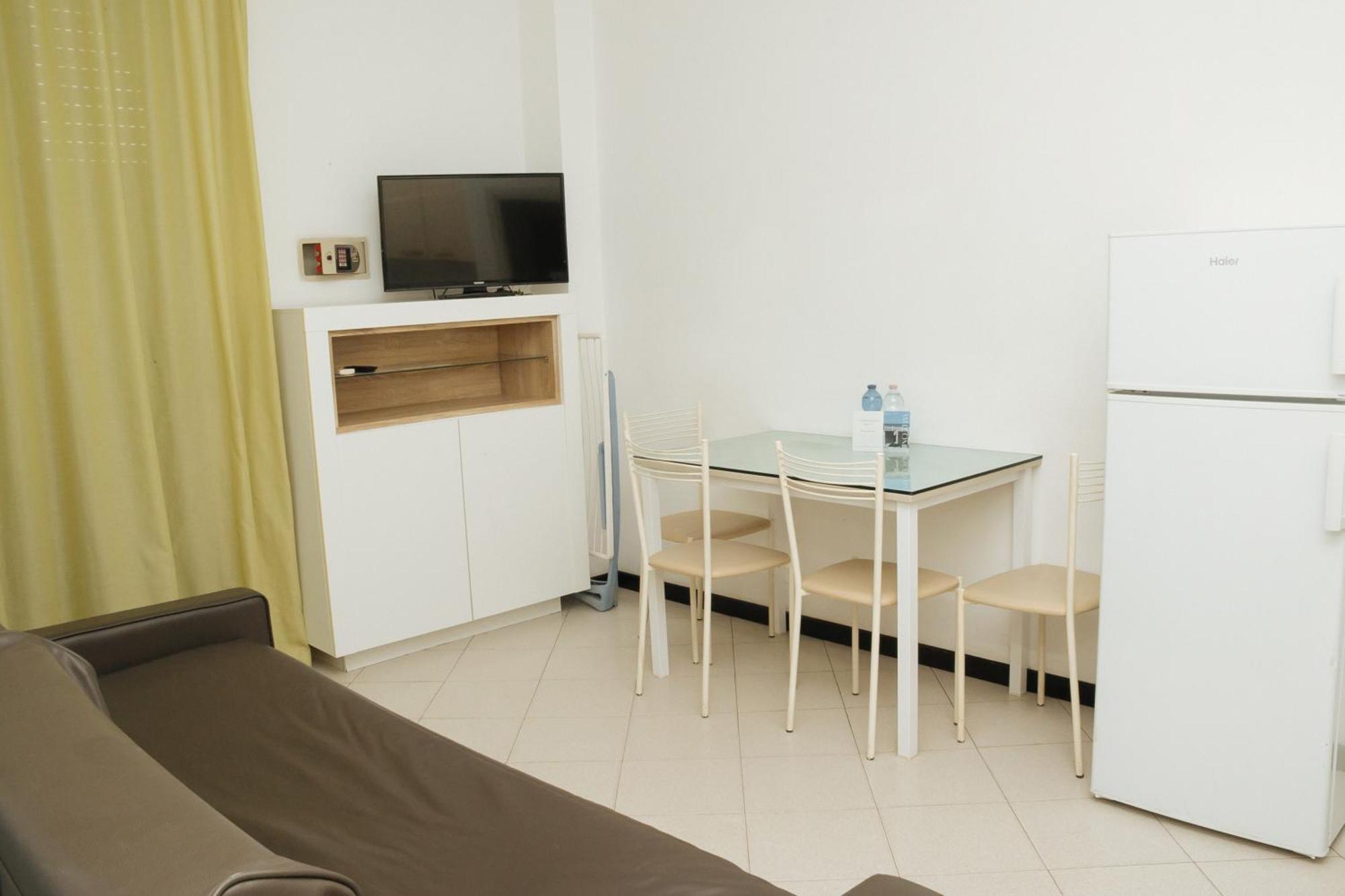 Gabbiano Apartments Rimini Exterior photo