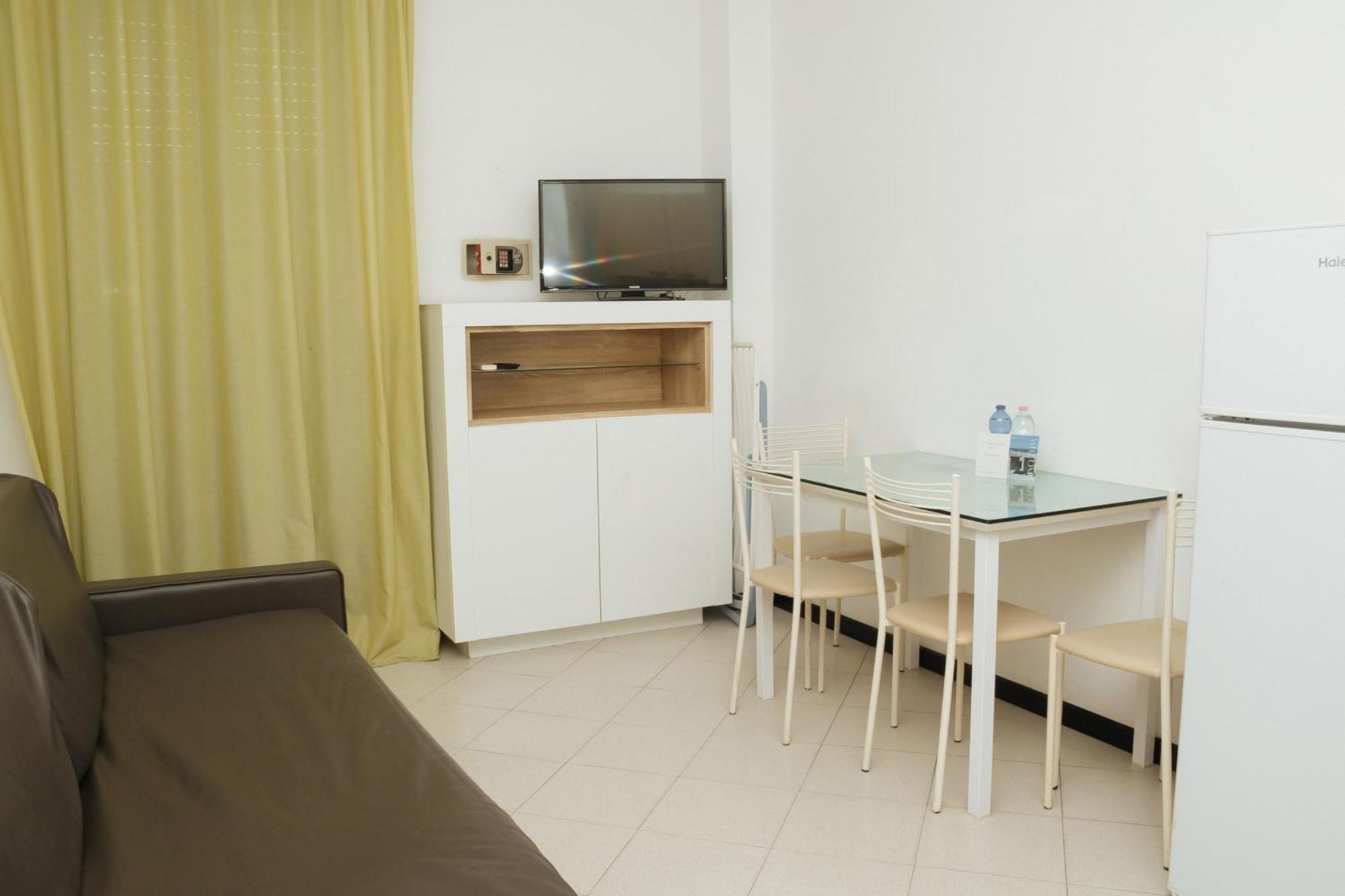 Gabbiano Apartments Rimini Exterior photo