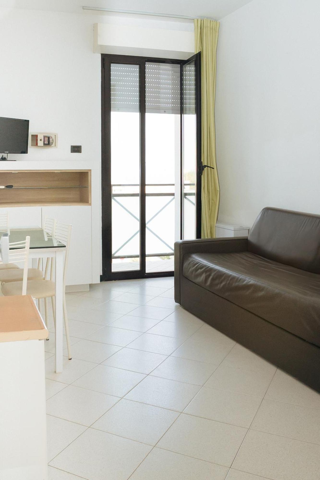 Gabbiano Apartments Rimini Exterior photo